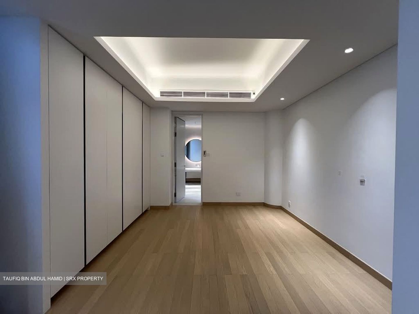 The Colonnade (D10), Condominium #551825451